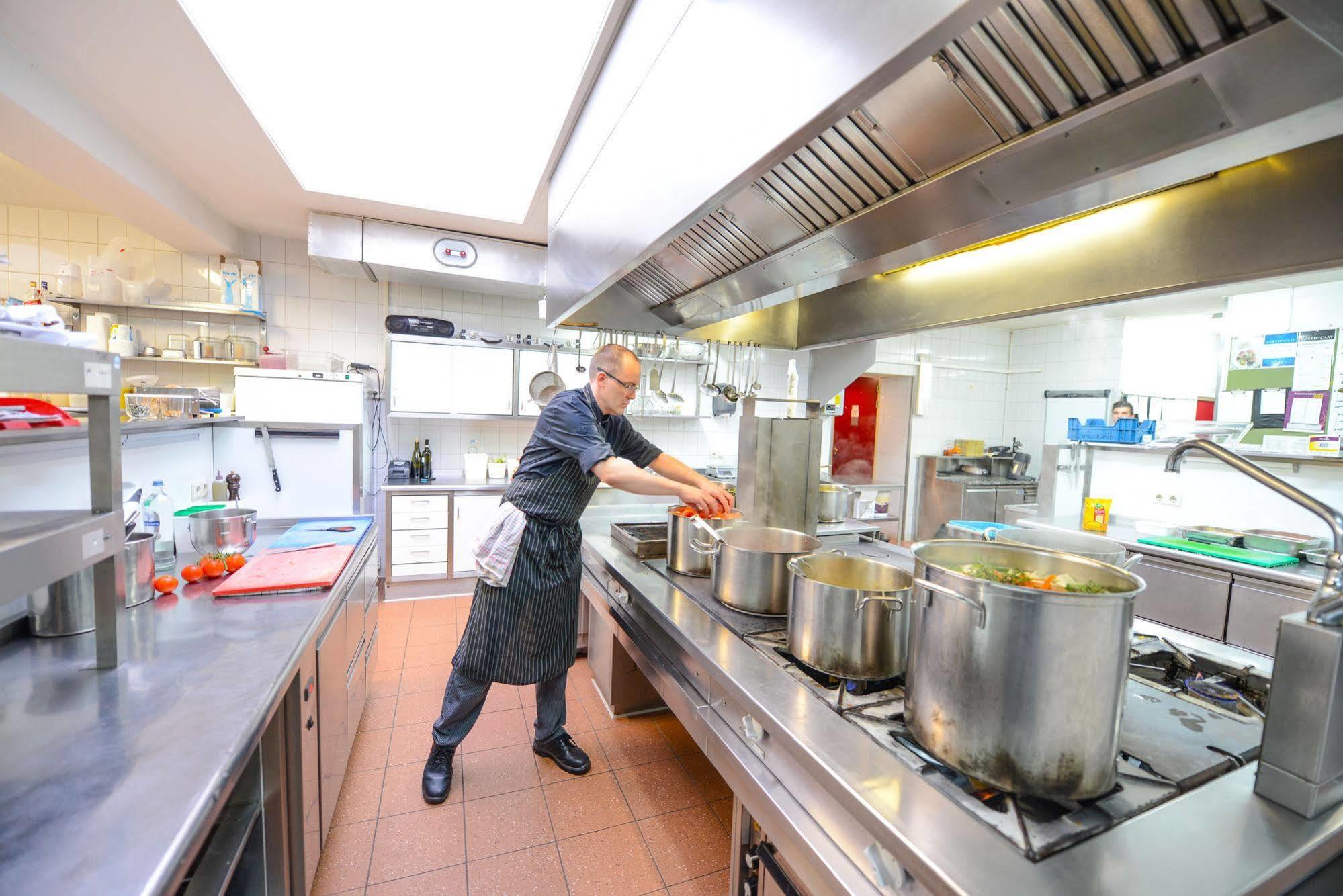 Hotel Munten Weert Ngoại thất bức ảnh