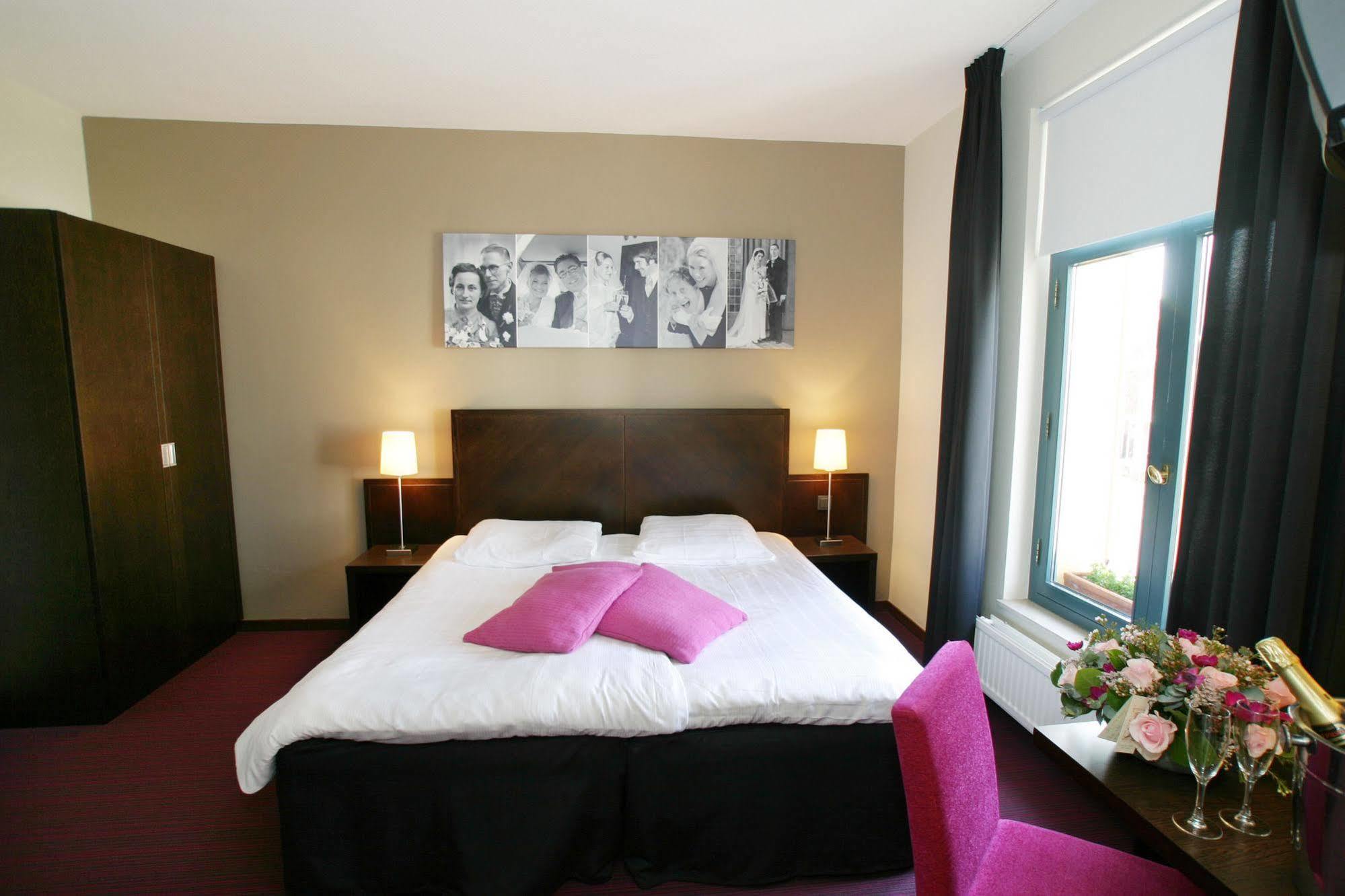 Hotel Munten Weert Ngoại thất bức ảnh