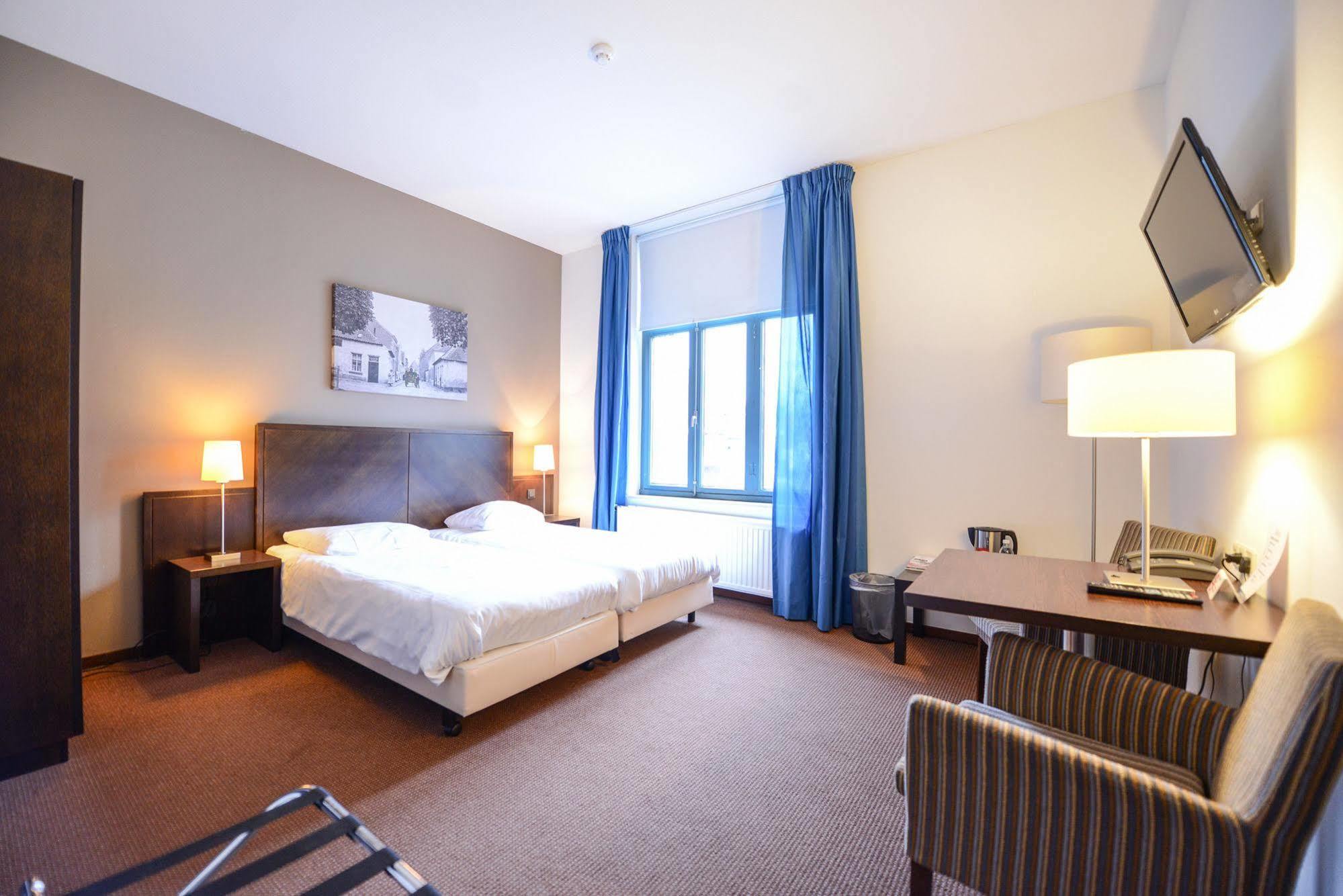 Hotel Munten Weert Ngoại thất bức ảnh